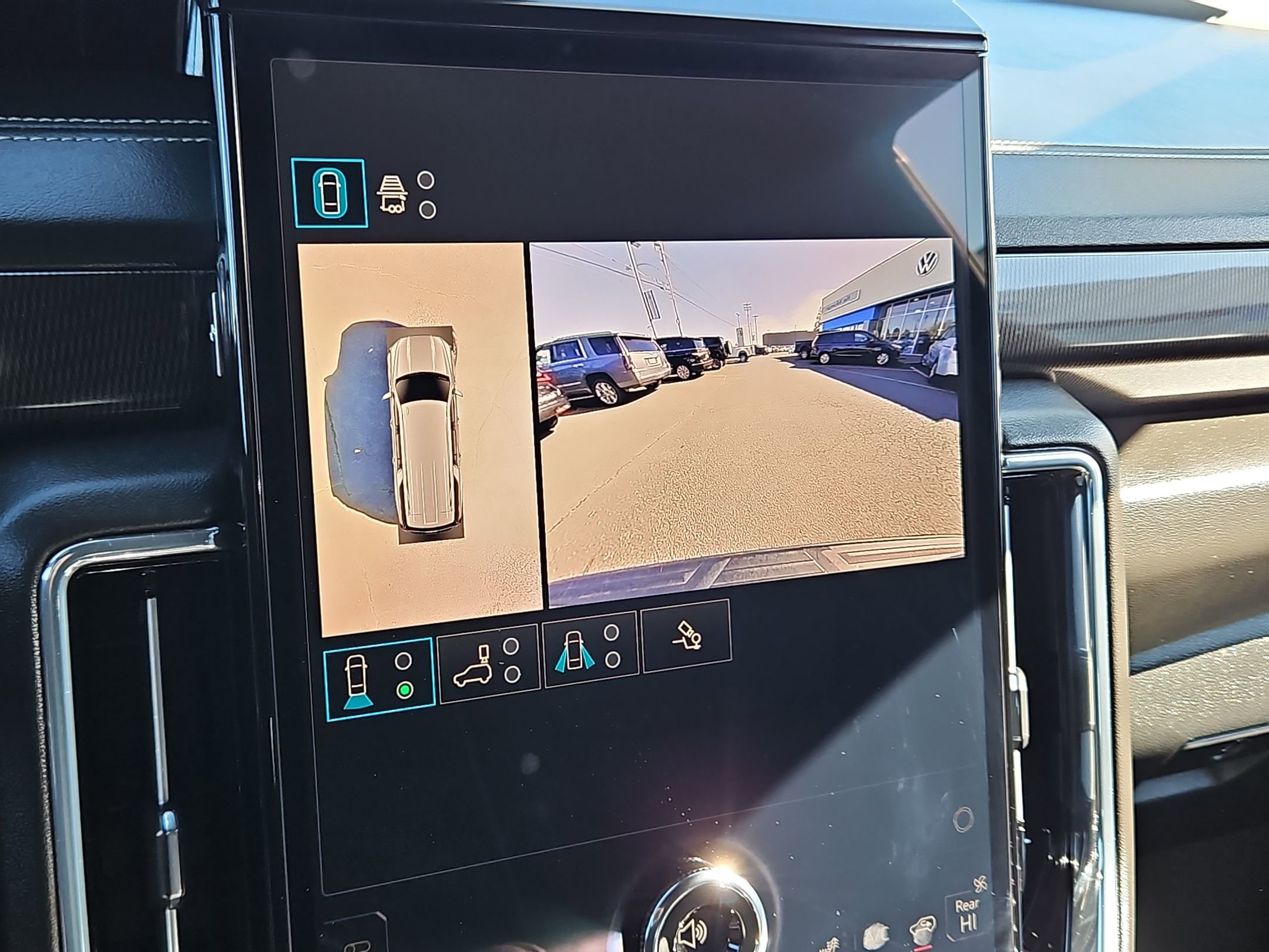 Used 2025 GMC Yukon XL Elevation w/ LPO, Floor Liner Package image 19