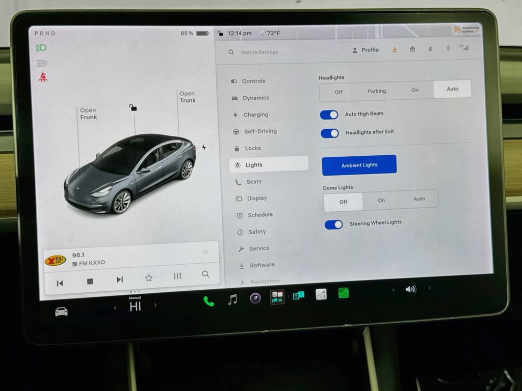 Used 2018 Tesla Model 3 Mid Range RWD image 37