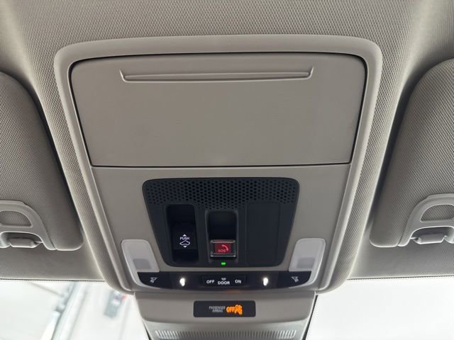 Certified 2023 Honda Accord EX image 31
