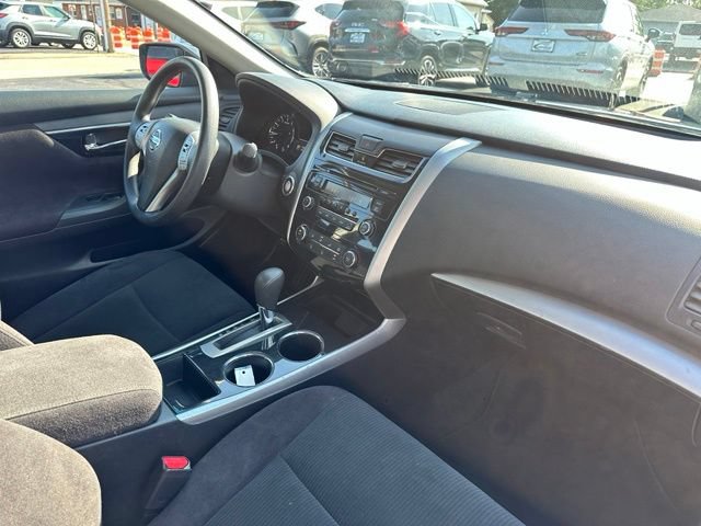 Used 2013 Nissan Altima 2.5 S FWD image 23