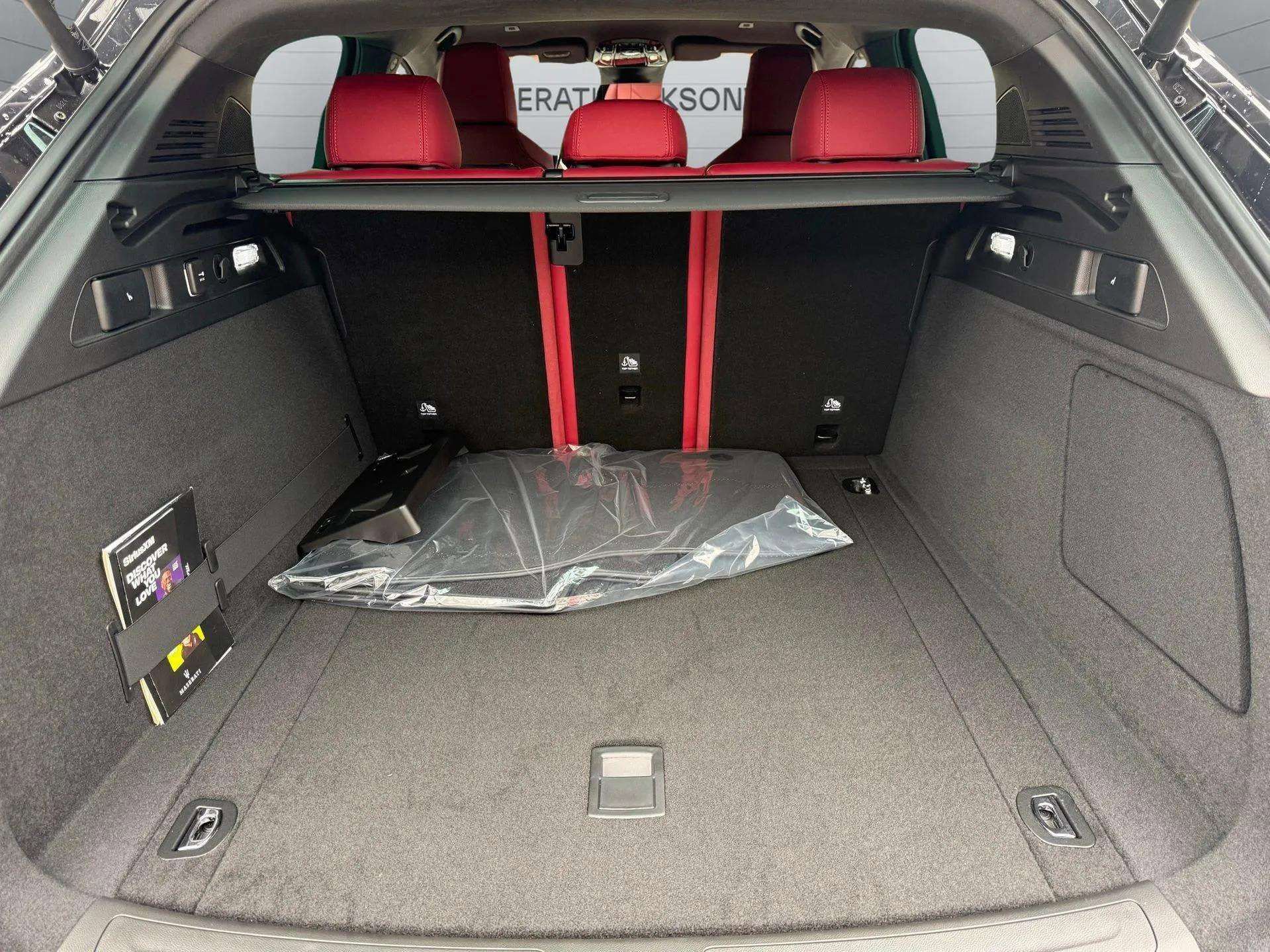 New 2026 Maserati Grecale Modena image 21