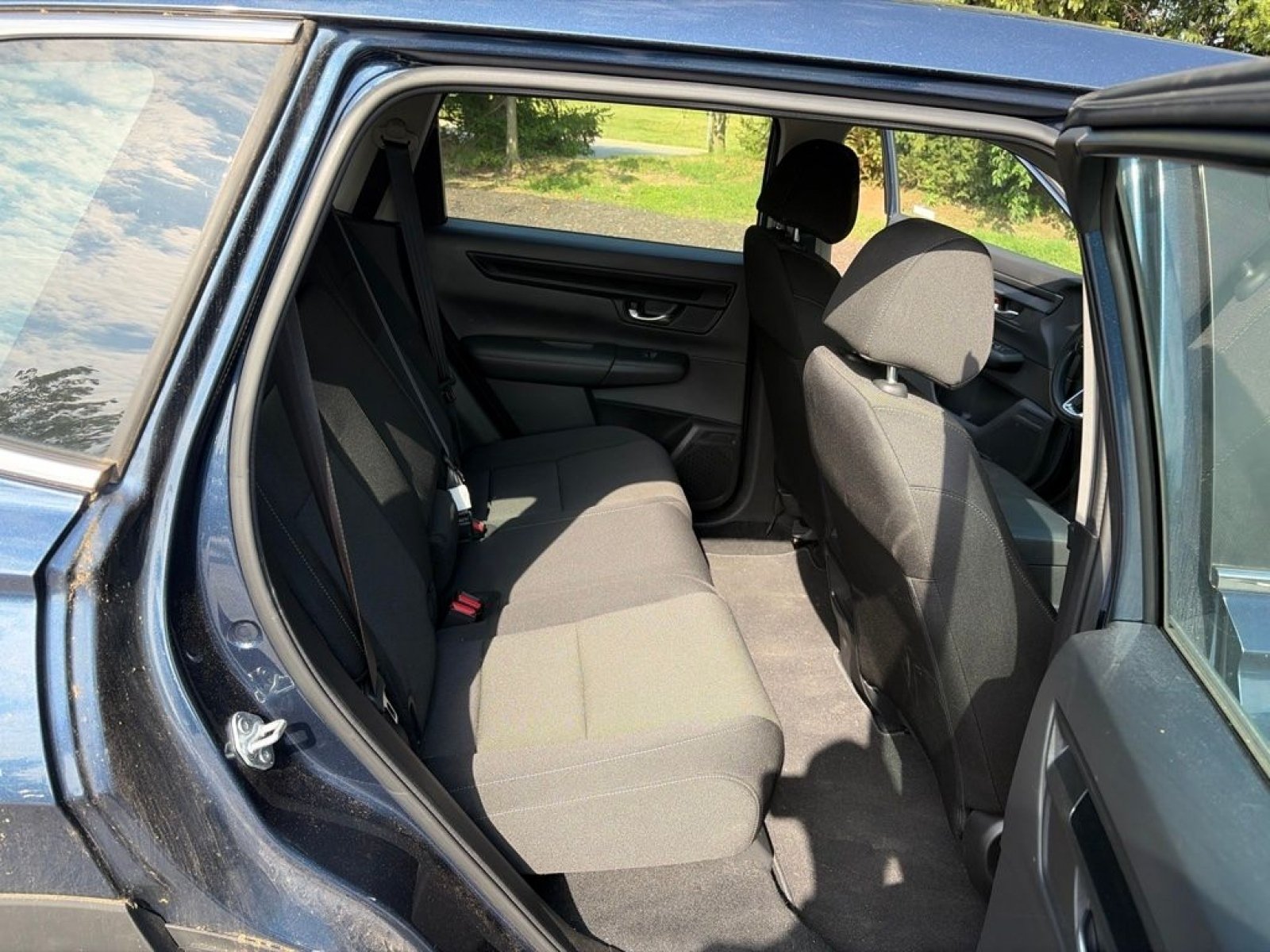 Used 2024 Honda CR-V LX image 25