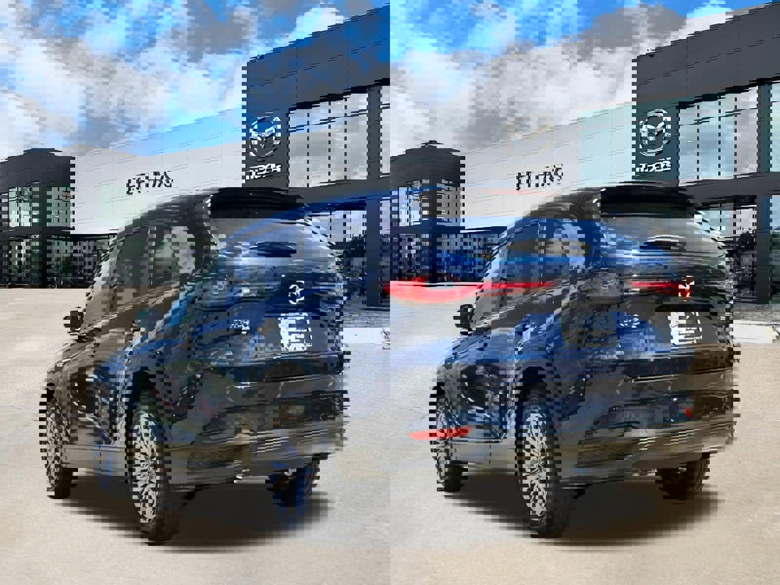 Used 2025 MAZDA CX-90 3.3 Turbo w/ Select Package image 2