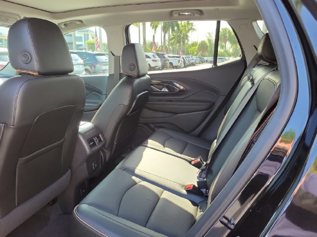Used 2024 GMC Terrain AT4 w/ Tech Package AWD/4WD image 12