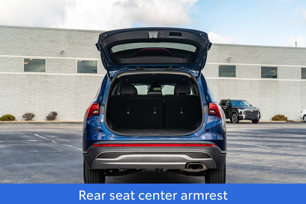 Used 2023 Hyundai Santa Fe SE w/ Cargo Package AWD/4WD image 10