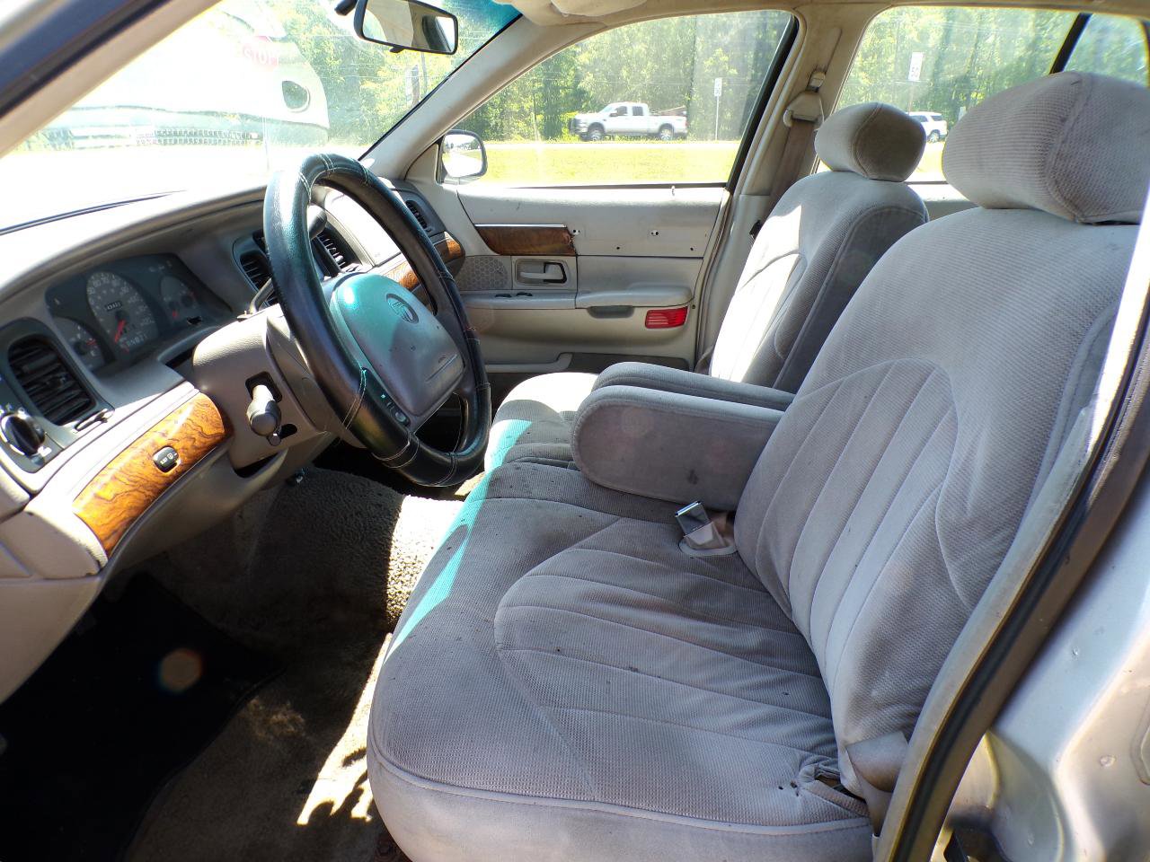 Used 1999 Mercury Grand Marquis GS RWD image 17