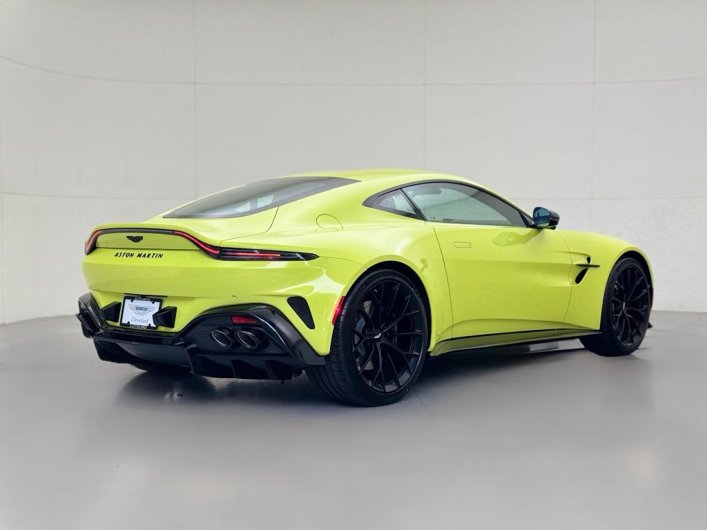 New 2025 Aston Martin V8 Vantage Coupe image 2