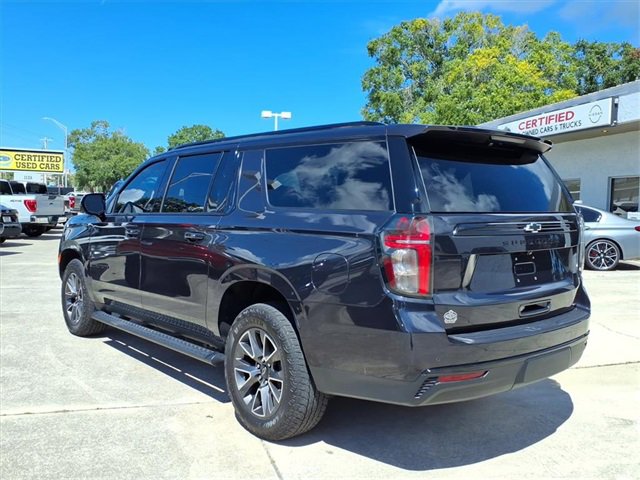 Used 2023 Chevrolet Suburban Z71 w/ Luxury Package image 5