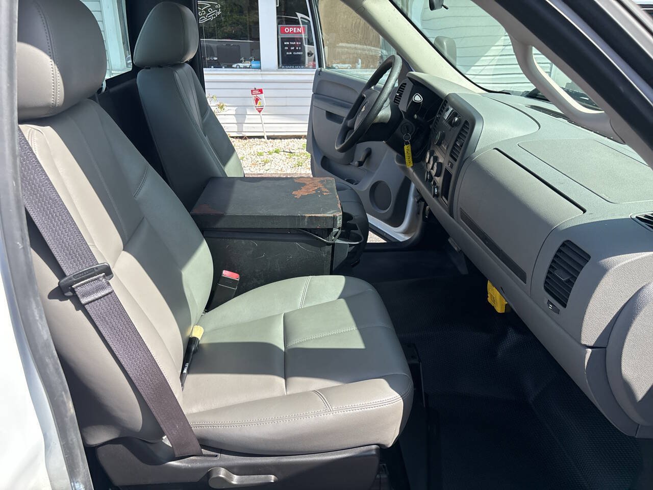 Used 2013 Chevrolet Silverado 1500 W/T RWD image 16