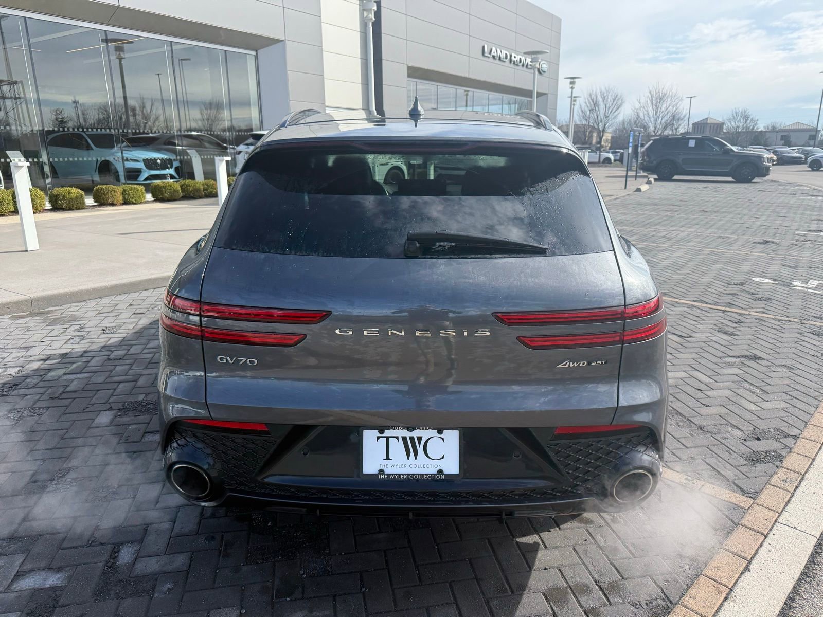 Used 2022 Genesis GV70 3.5T Sport w/ Sport Prestige Package image 6