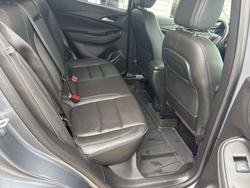Used 2020 Buick Encore GX Essence w/ Advanced Technology Package image 45