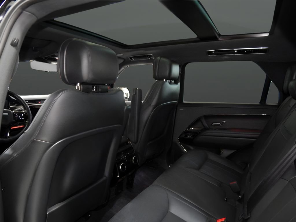 Used 2023 Land Rover Range Rover Sport SE Dynamic image 19