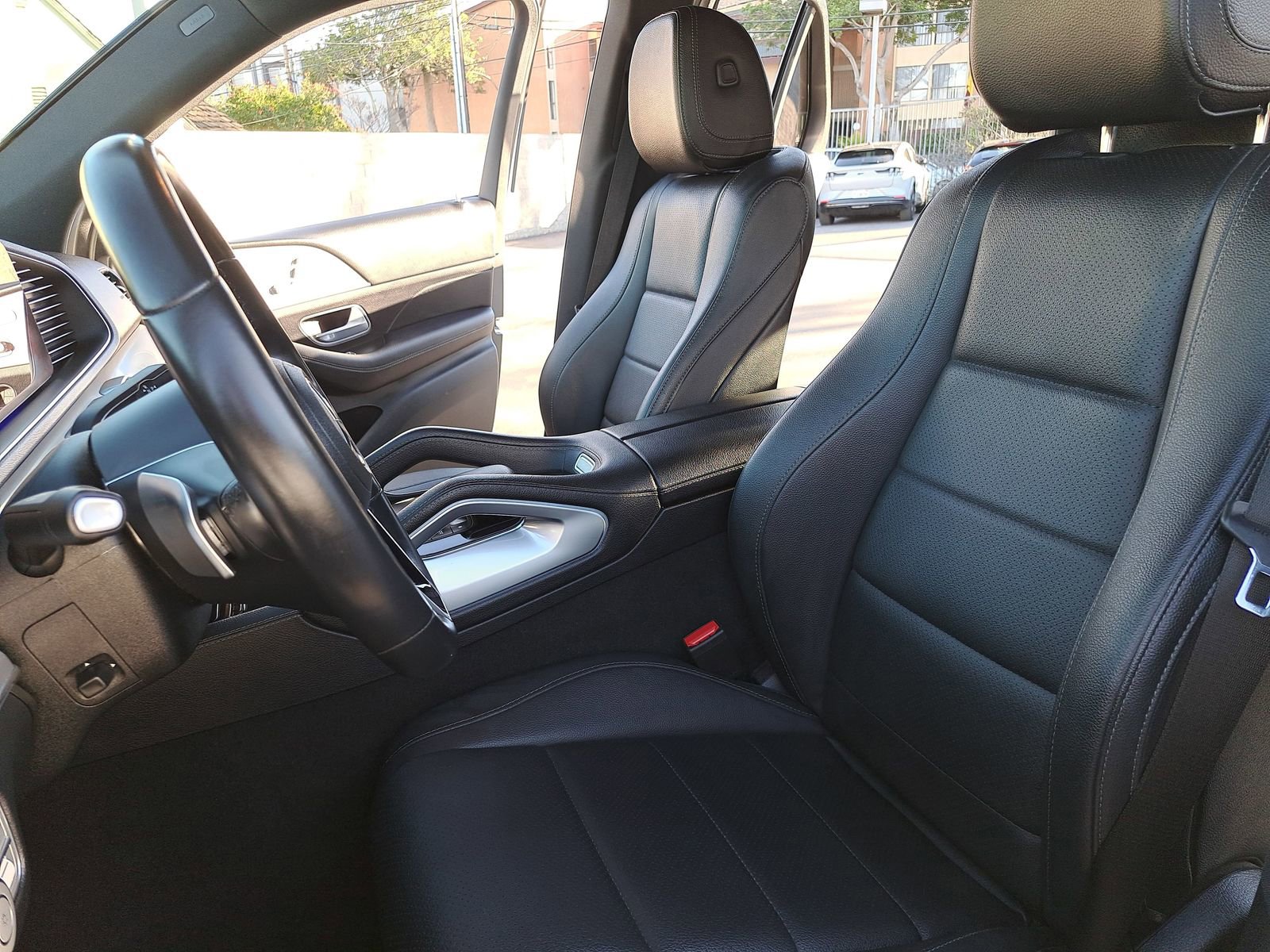 Used 2024 Mercedes-Benz GLE 450e 4MATIC image 15