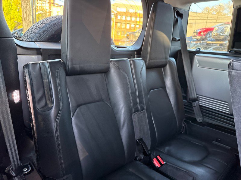 Used 2020 Land Rover Defender 110 HSE image 38