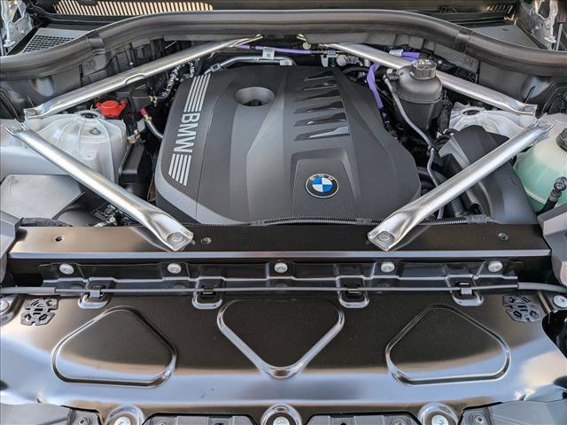 New 2026 BMW X5 xDrive40i AWD/4WD image 18