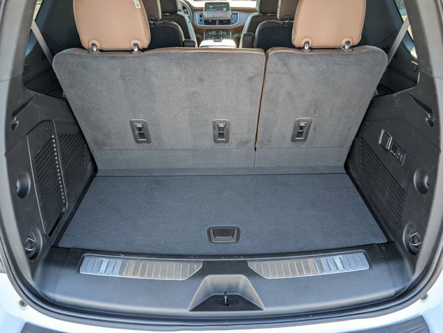 Used 2023 Chevrolet Tahoe High Country image 15