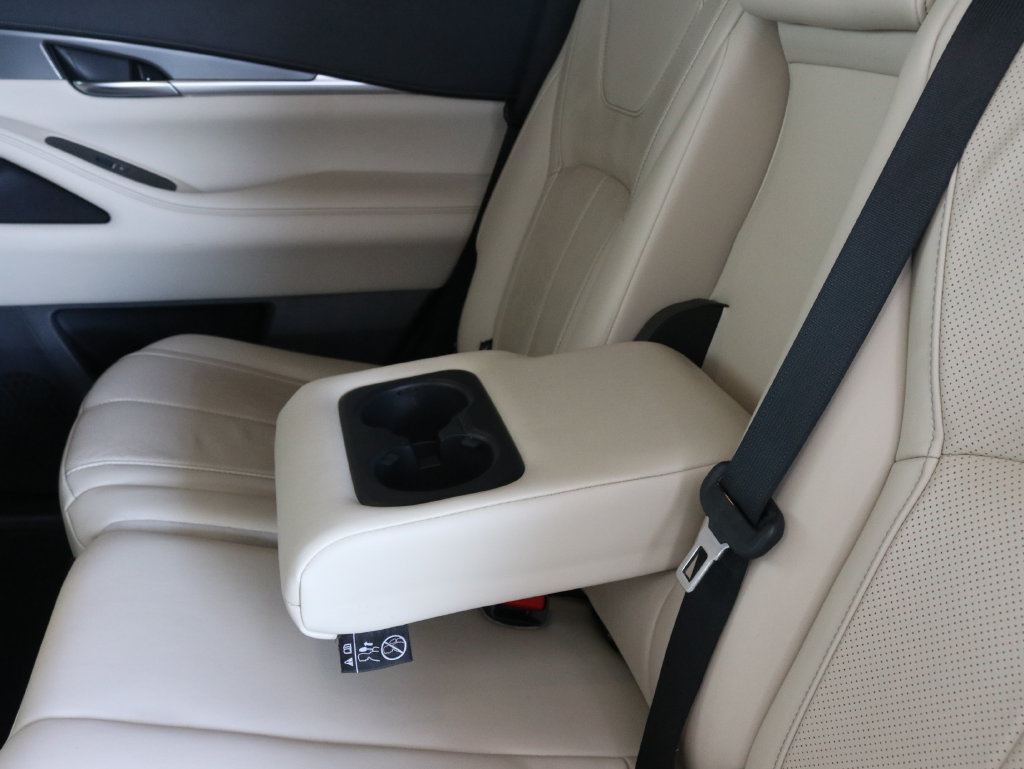 Used 2023 INFINITI QX60 Luxe AWD/4WD image 35