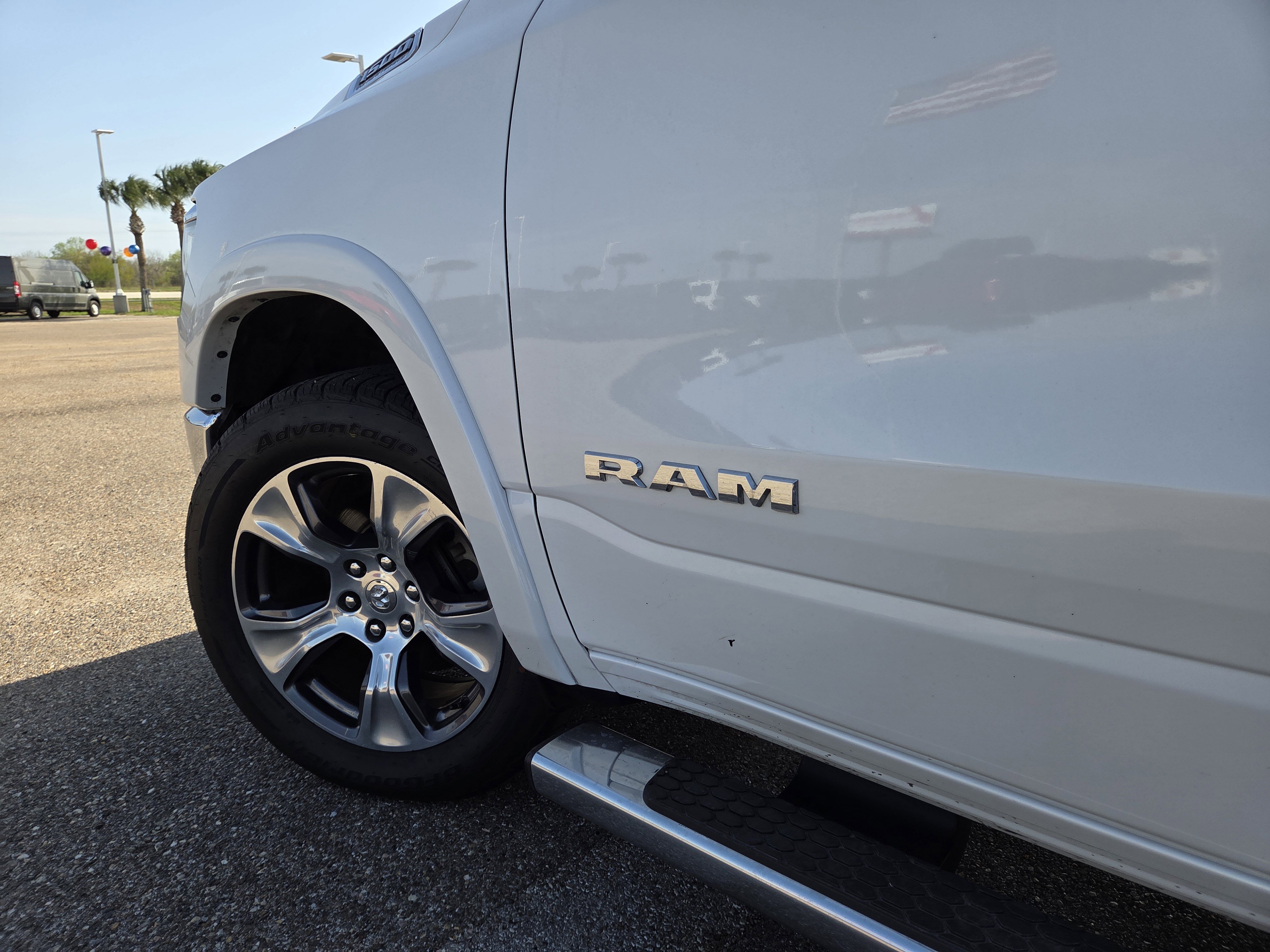 Used 2022 RAM 1500 Laramie image 12