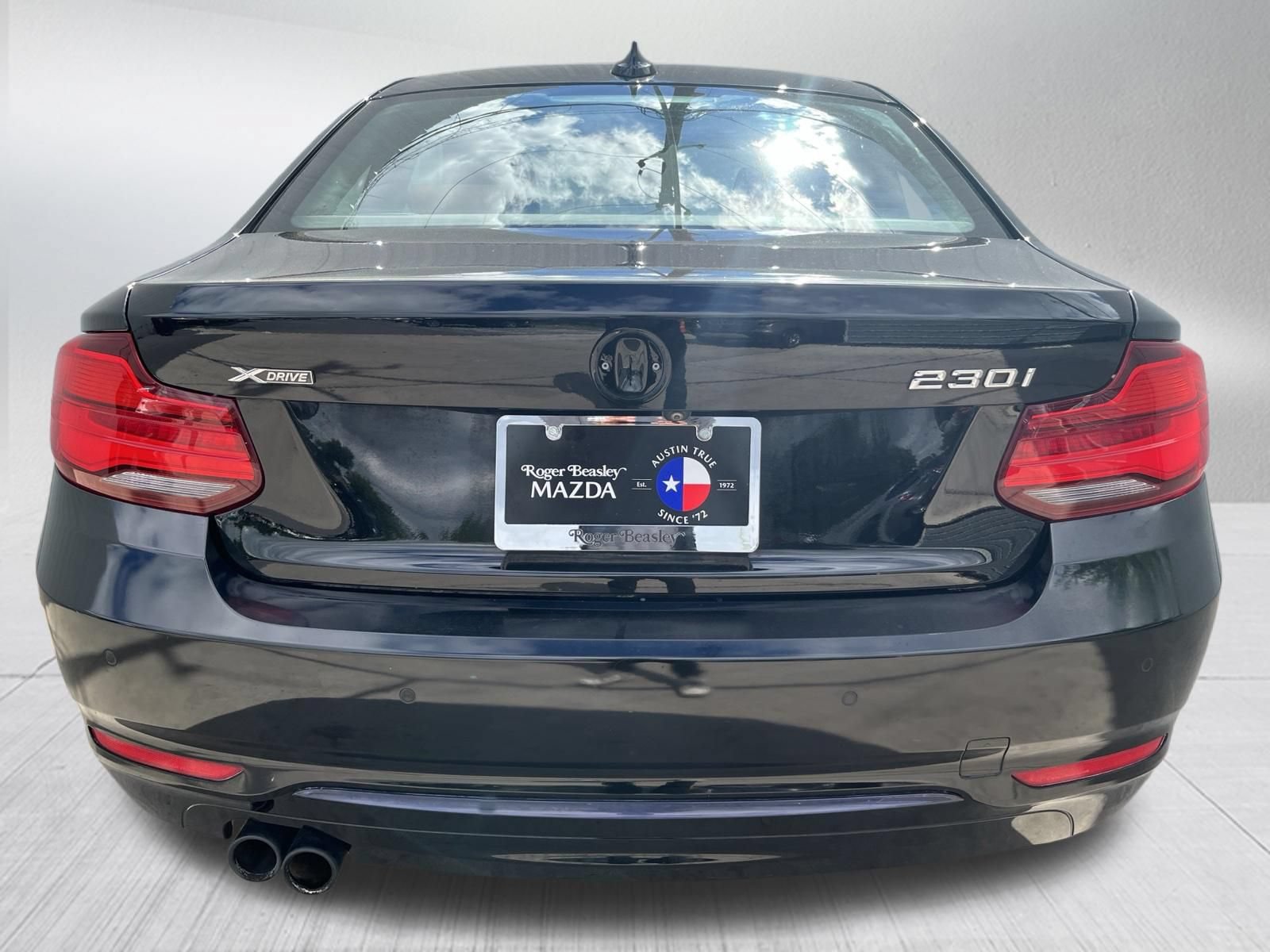 Used 2018 BMW 230i xDrive Coupe AWD/4WD image 8