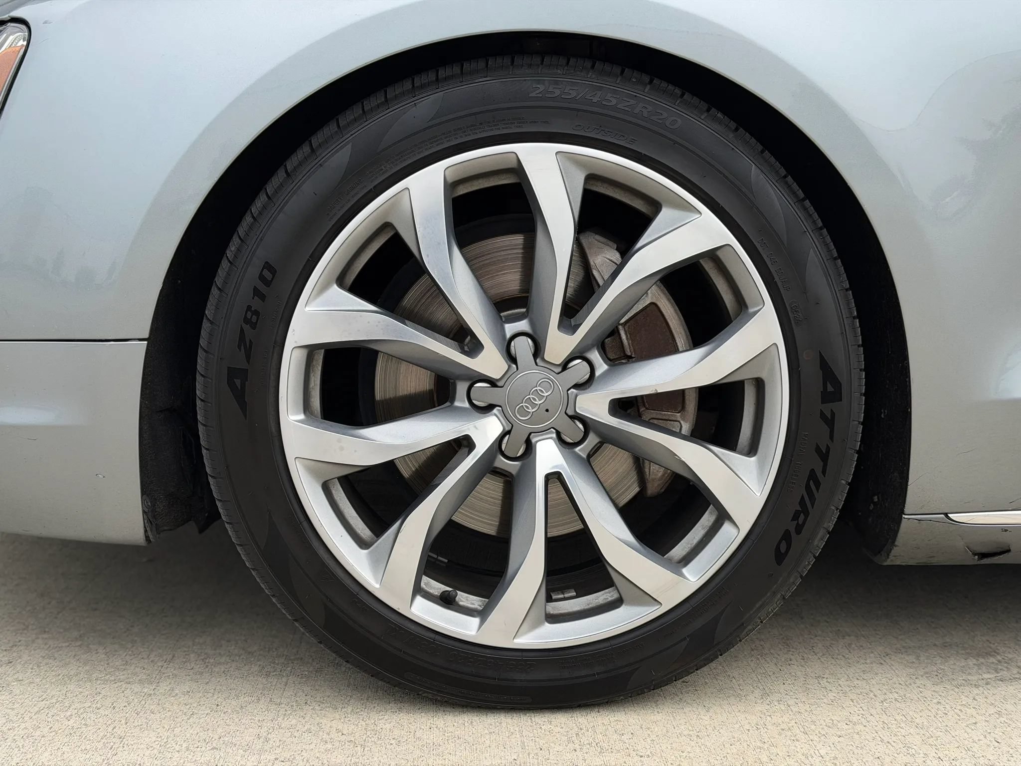 Used 2013 Audi A8 L 3.0T AWD/4WD image 33