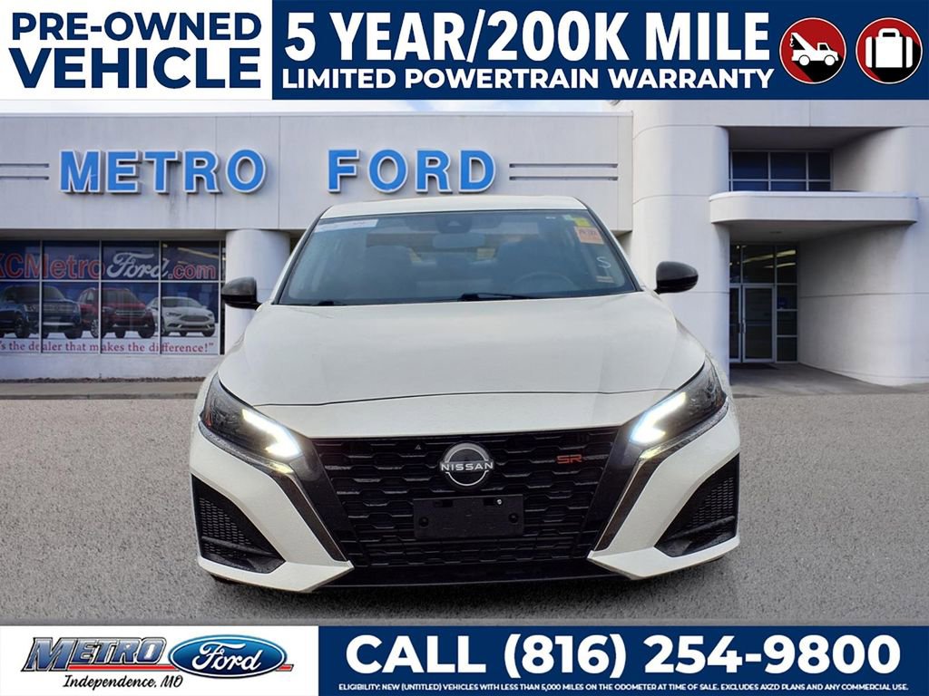 Used 2024 Nissan Altima 2.0 SR FWD image 10