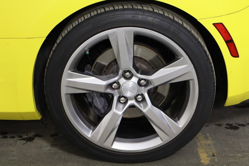 Used 2017 Chevrolet Camaro SS image 35