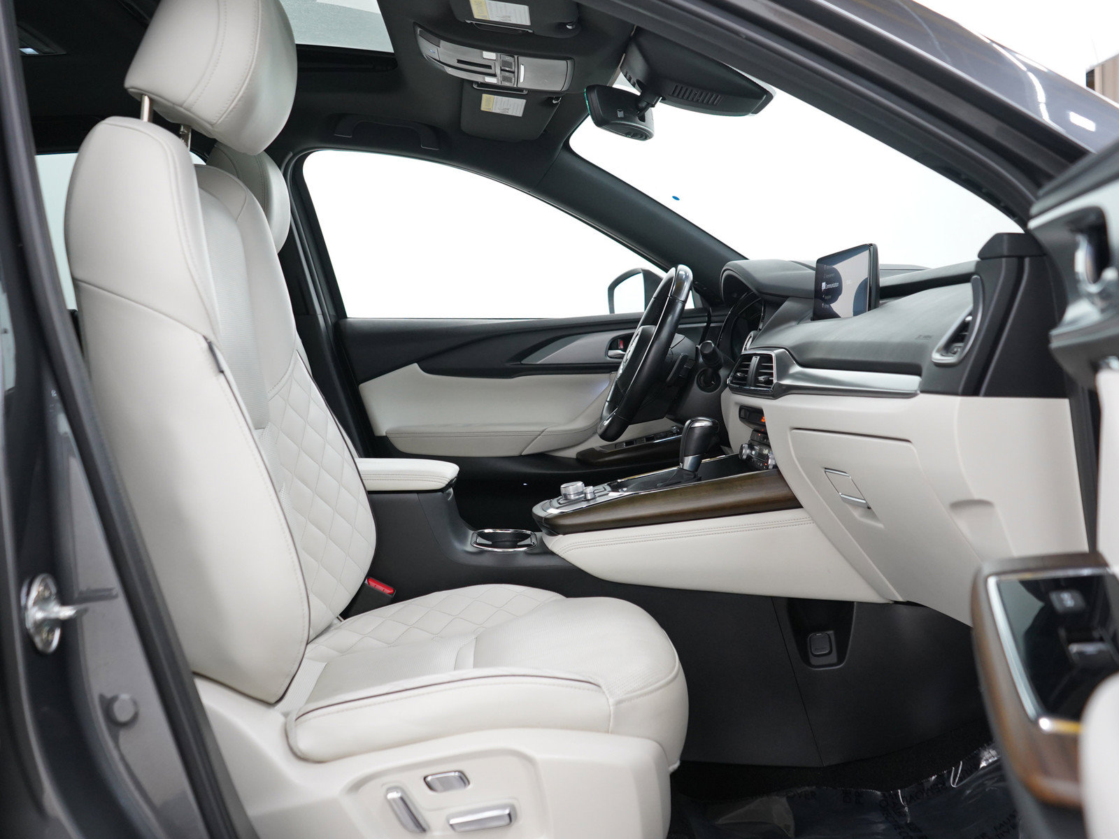 Used 2023 MAZDA CX-9 Signature AWD/4WD image 11