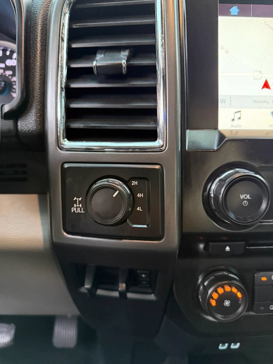 Used 2017 Ford F250 XLT w/ XLT Value Package AWD/4WD image 22