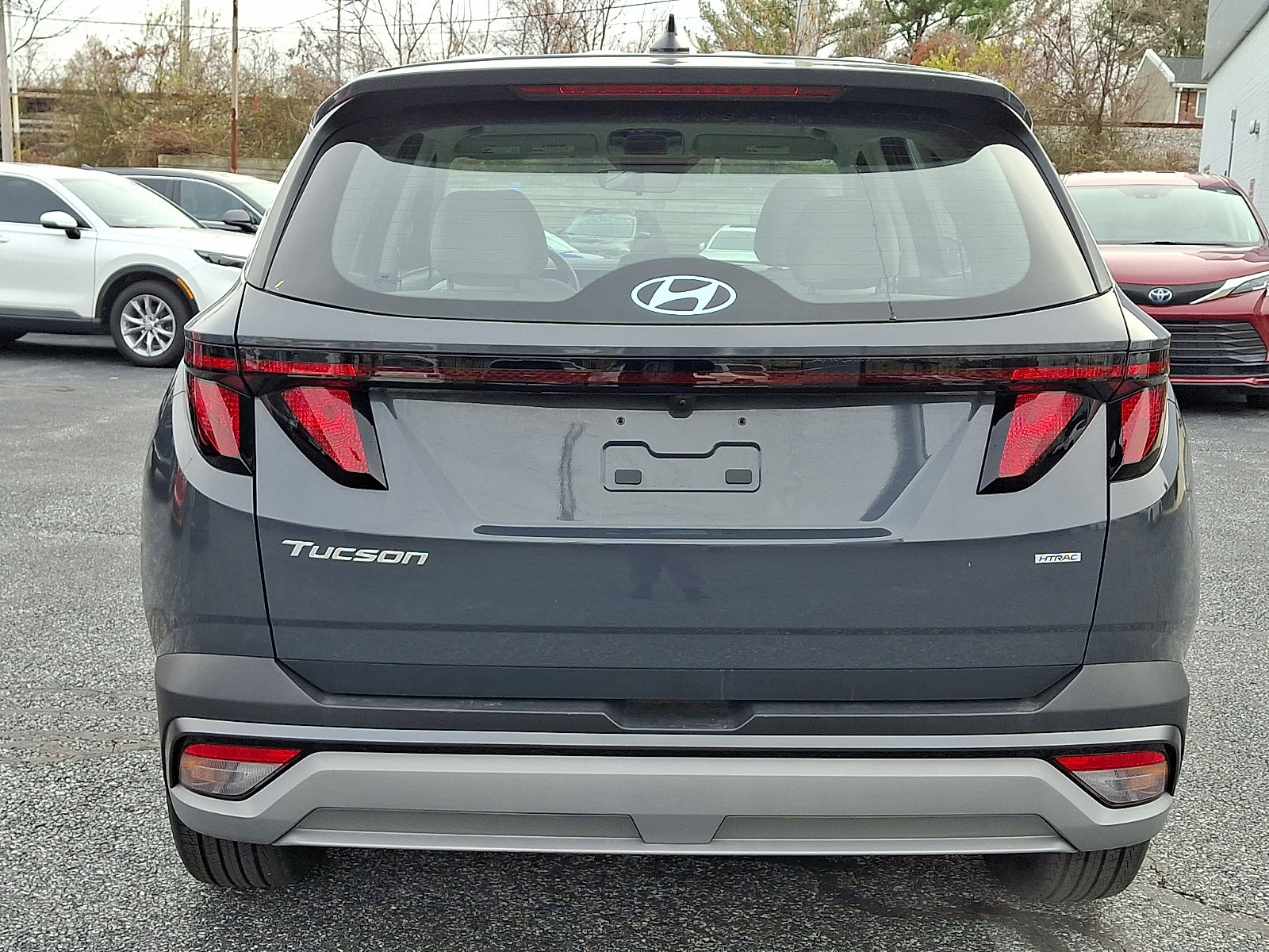 Used 2025 Hyundai Tucson SE image 5
