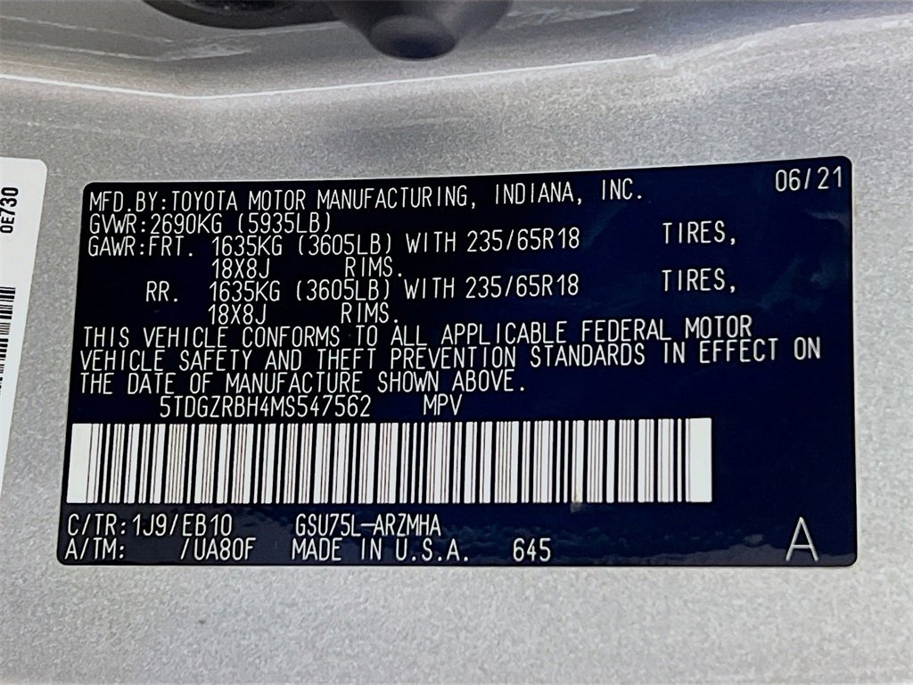 Used 2021 Toyota Highlander XLE image 30