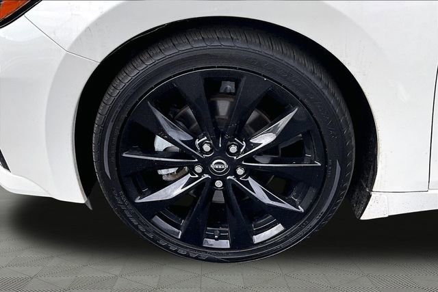 Used 2023 Nissan Maxima Platinum w/ Sport Mat Group image 22