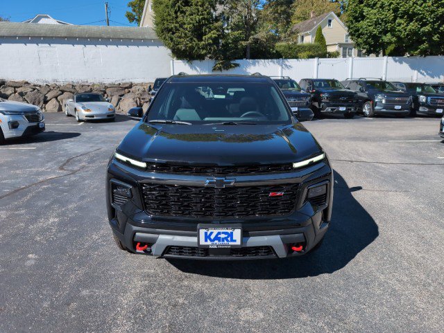 New 2026 Chevrolet Traverse Z71 w/ Driver Confidence Package image 2