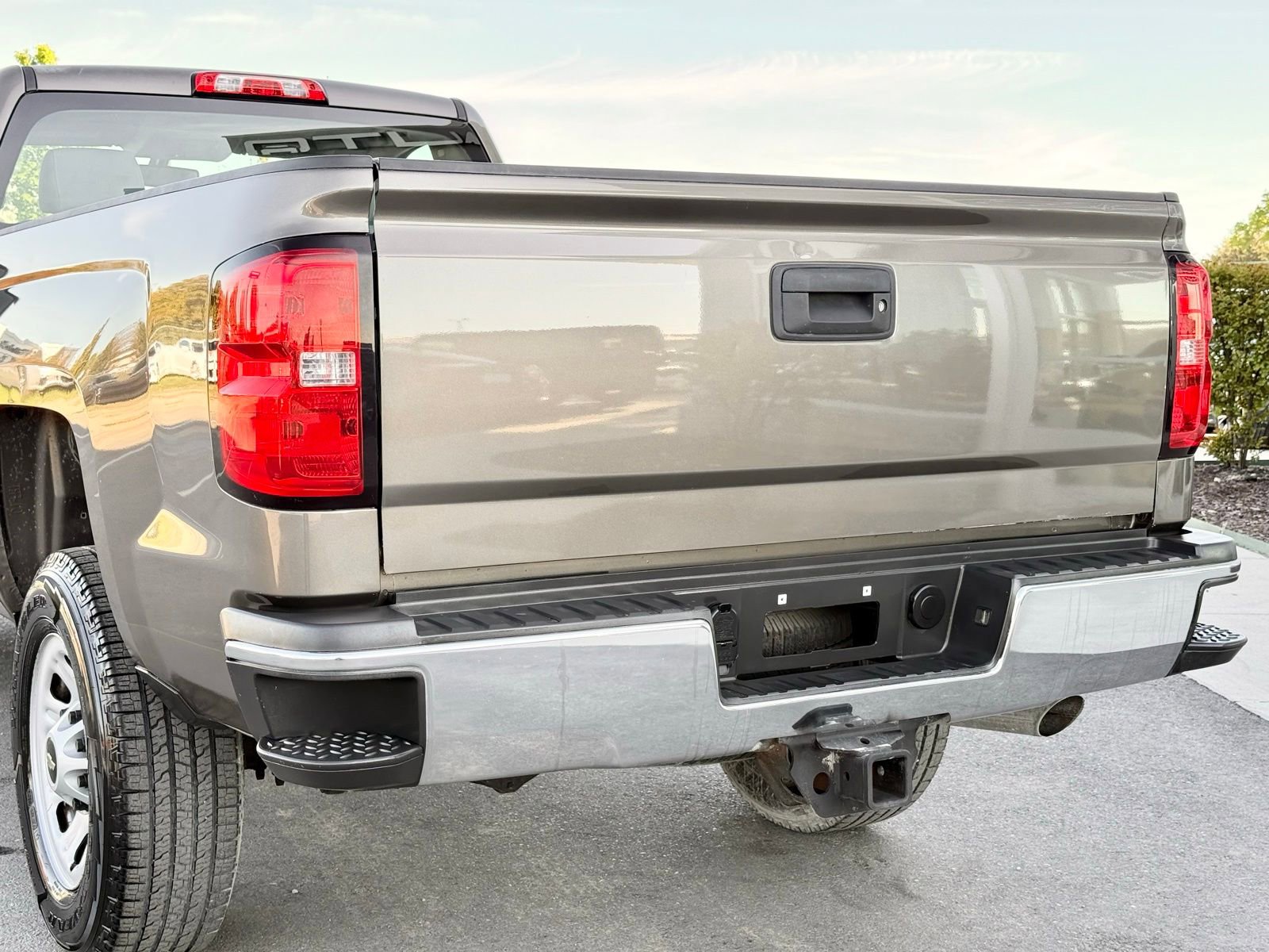 Used 2015 Chevrolet Silverado 3500 W/T w/ WT Fleet Convenience Package AWD/4WD image 4