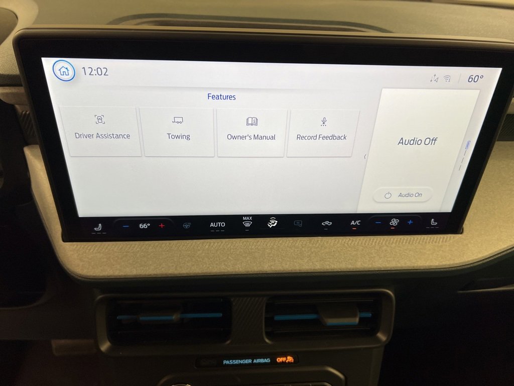 New 2025 Ford Maverick XLT w/ XLT Luxury Package image 11