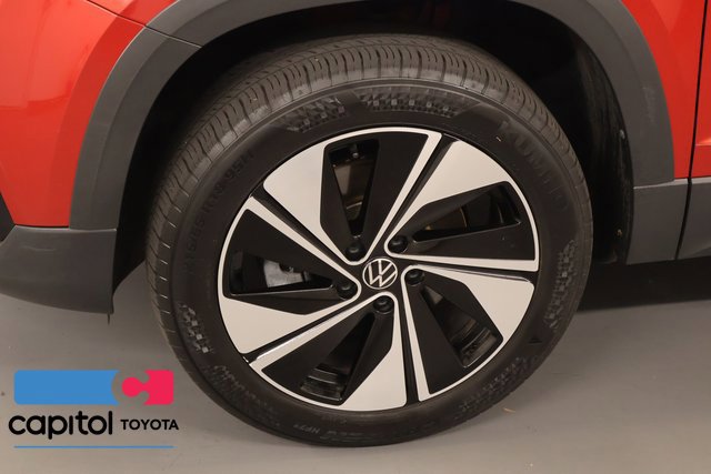 Used 2024 Volkswagen Taos SE AWD/4WD image 7