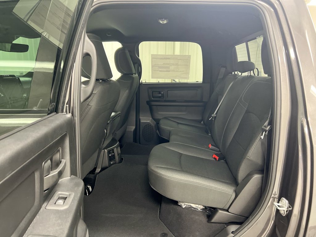 New 2027 RAM 3500 Tradesman AWD/4WD image 18