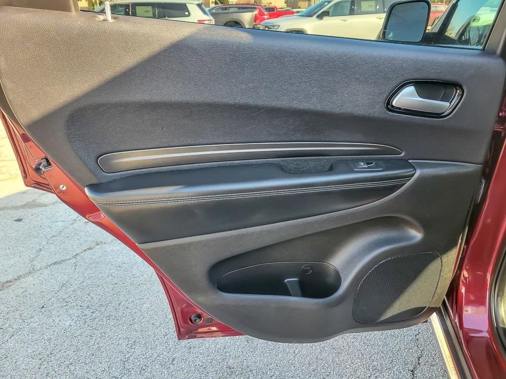 Used 2021 Dodge Durango SXT image 18