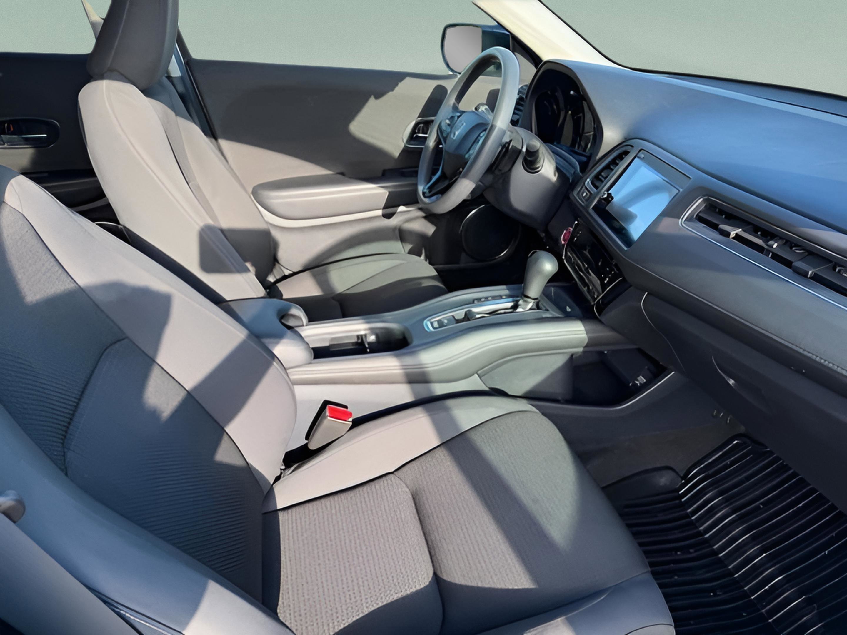Used 2019 Honda HR-V EX image 29