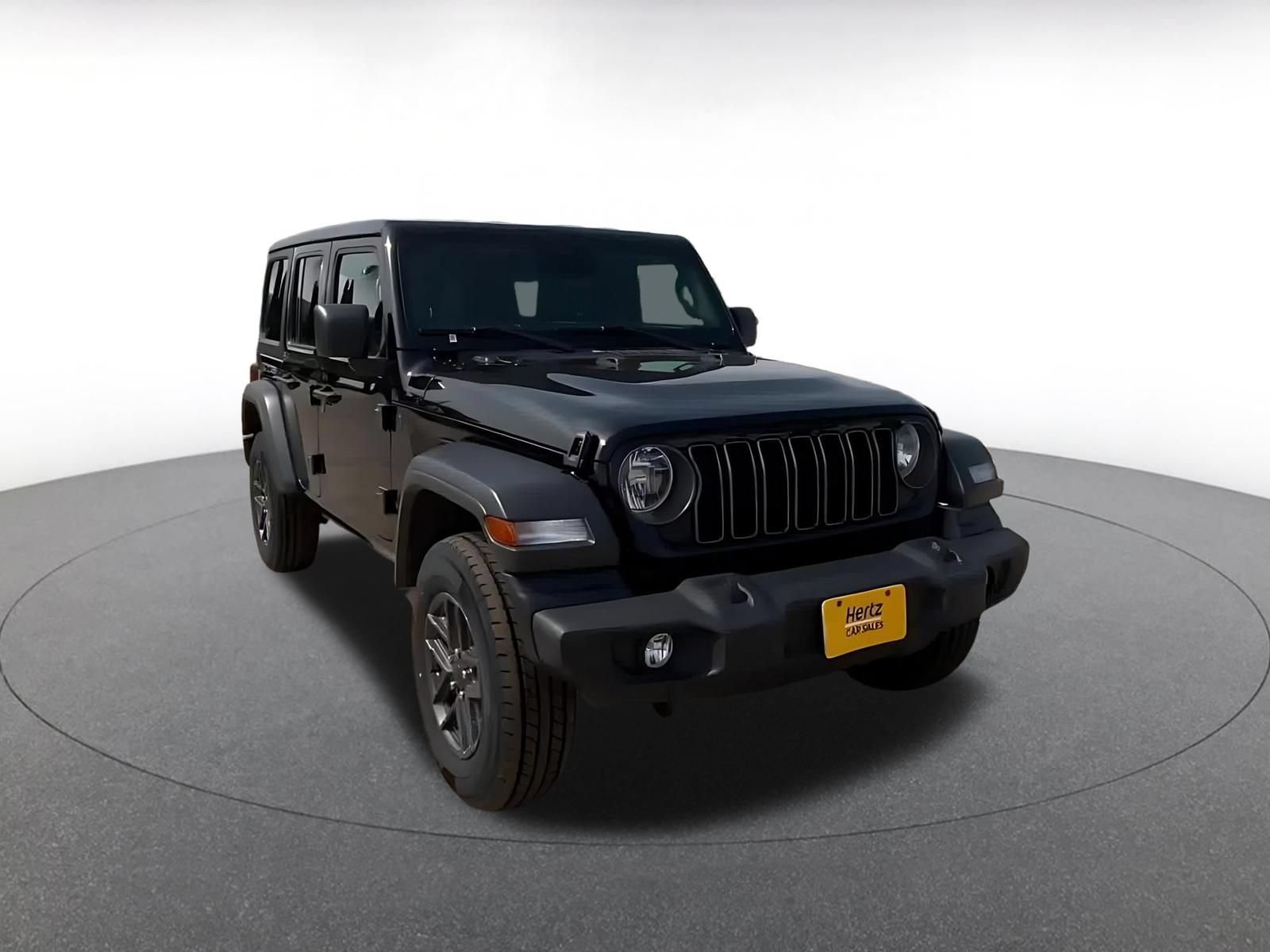 Used 2025 Jeep Wrangler Unlimited Sport AWD/4WD image 3