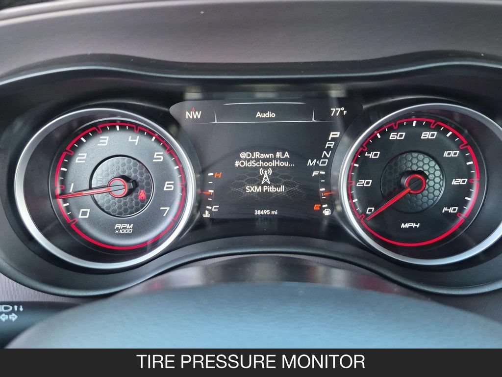 Used 2023 Dodge Charger SXT RWD image 19