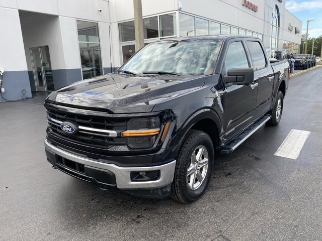 Used 2024 Ford F150 XLT w/ Mobile Office Package image 4