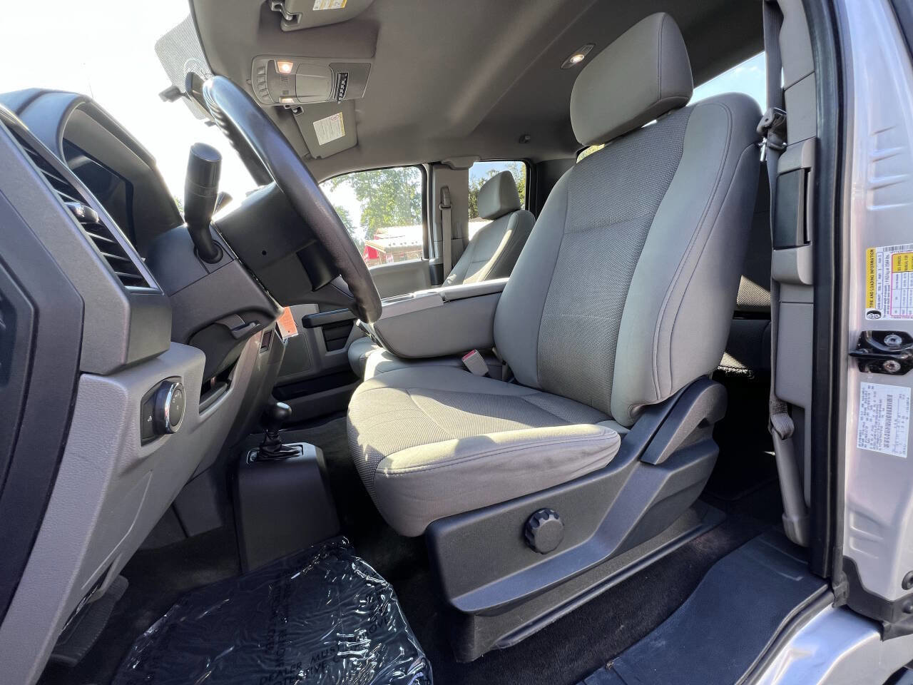 Used 2017 Ford F250 XL w/ STX Appearance Package image 12