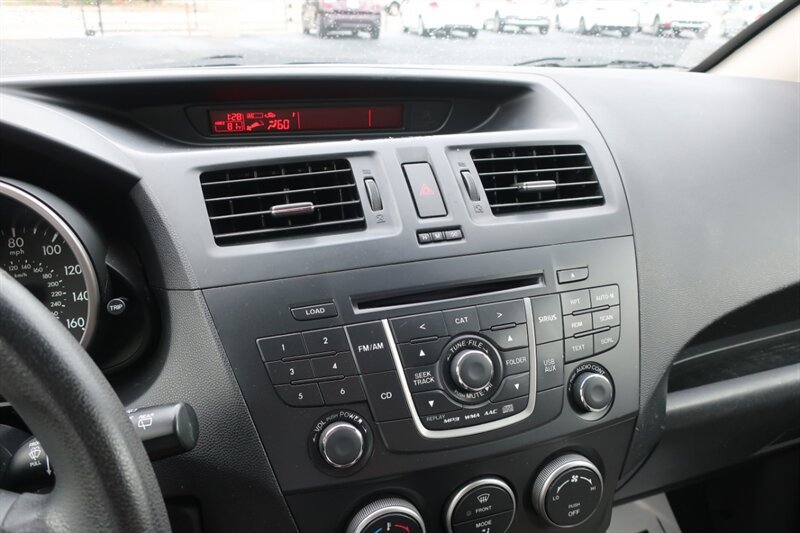Used 2014 MAZDA MAZDA5 Sport FWD image 17