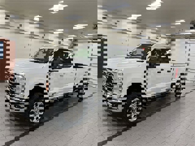 Certified 2024 Ford F350 XLT image 4
