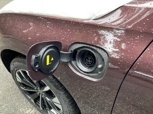 New 2026 Volvo XC60 T8 Plus w/ Protection Package Premier AWD/4WD image 10