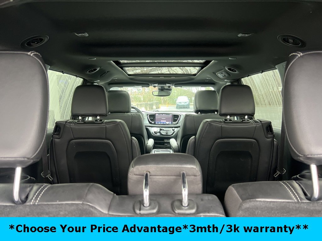 Certified 2022 Chrysler Pacifica Touring-L w/ S Appearance Package image 16