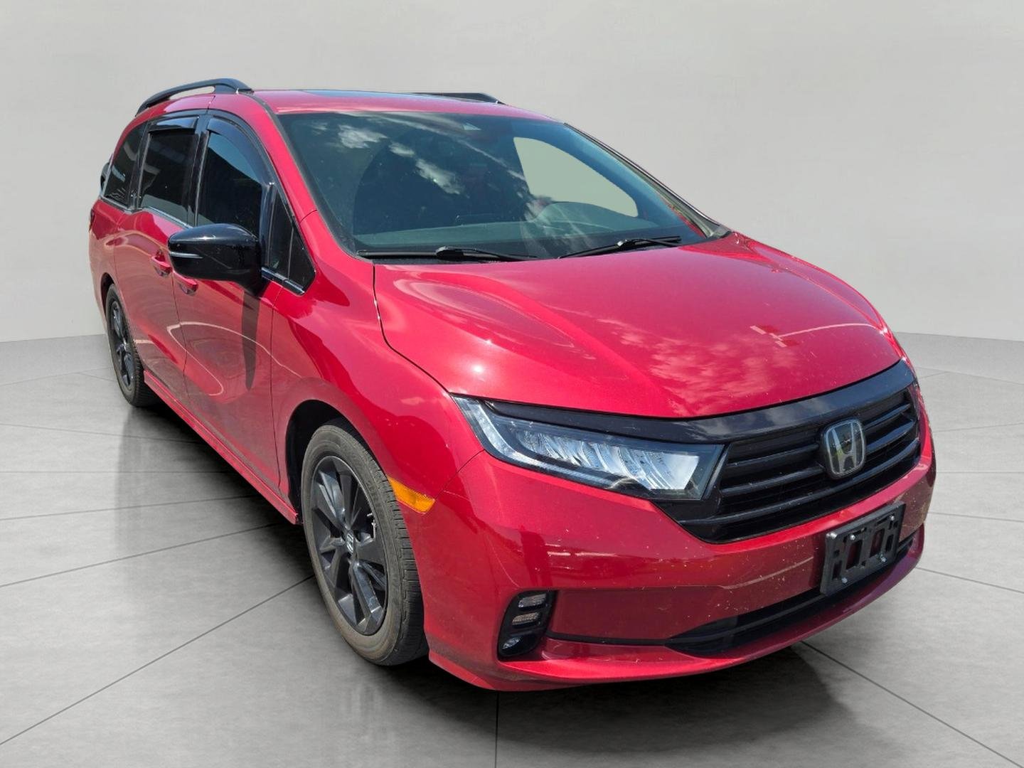Used 2023 Honda Odyssey Sport image 1