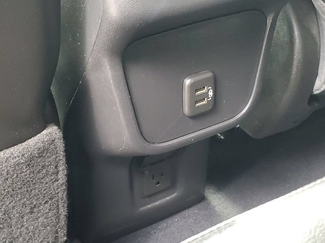 Used 2021 GMC Terrain SLT w/ LPO, Floor Liner Package FWD image 32