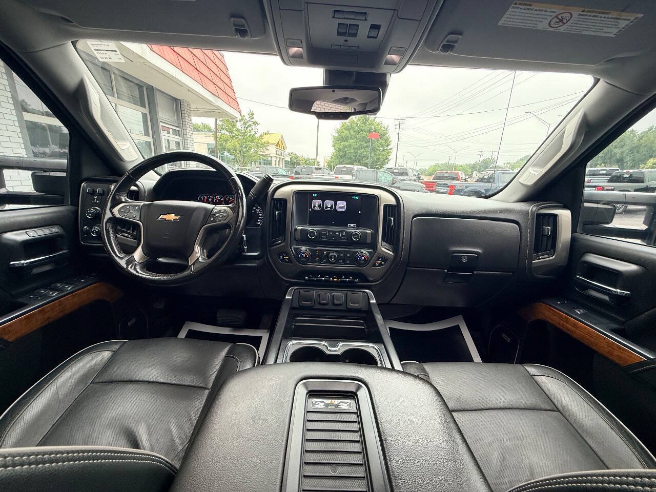 Used 2018 Chevrolet Silverado 2500 High Country w/ Duramax Plus Package AWD/4WD image 36