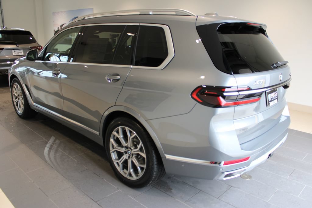 New 2026 BMW X7 xDrive40i AWD/4WD image 32